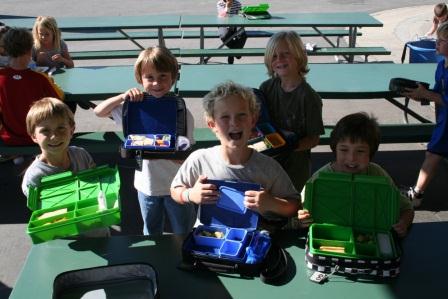 Students at lunchtime at Grand View Elementary School